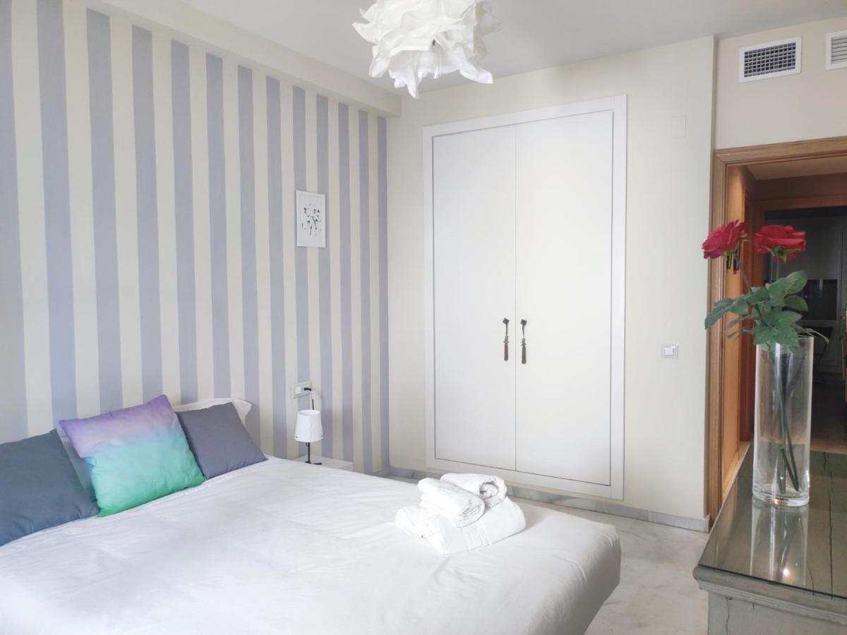 Casa Torrijiano.Parking Gratis!. Apartment Seville Luaran gambar